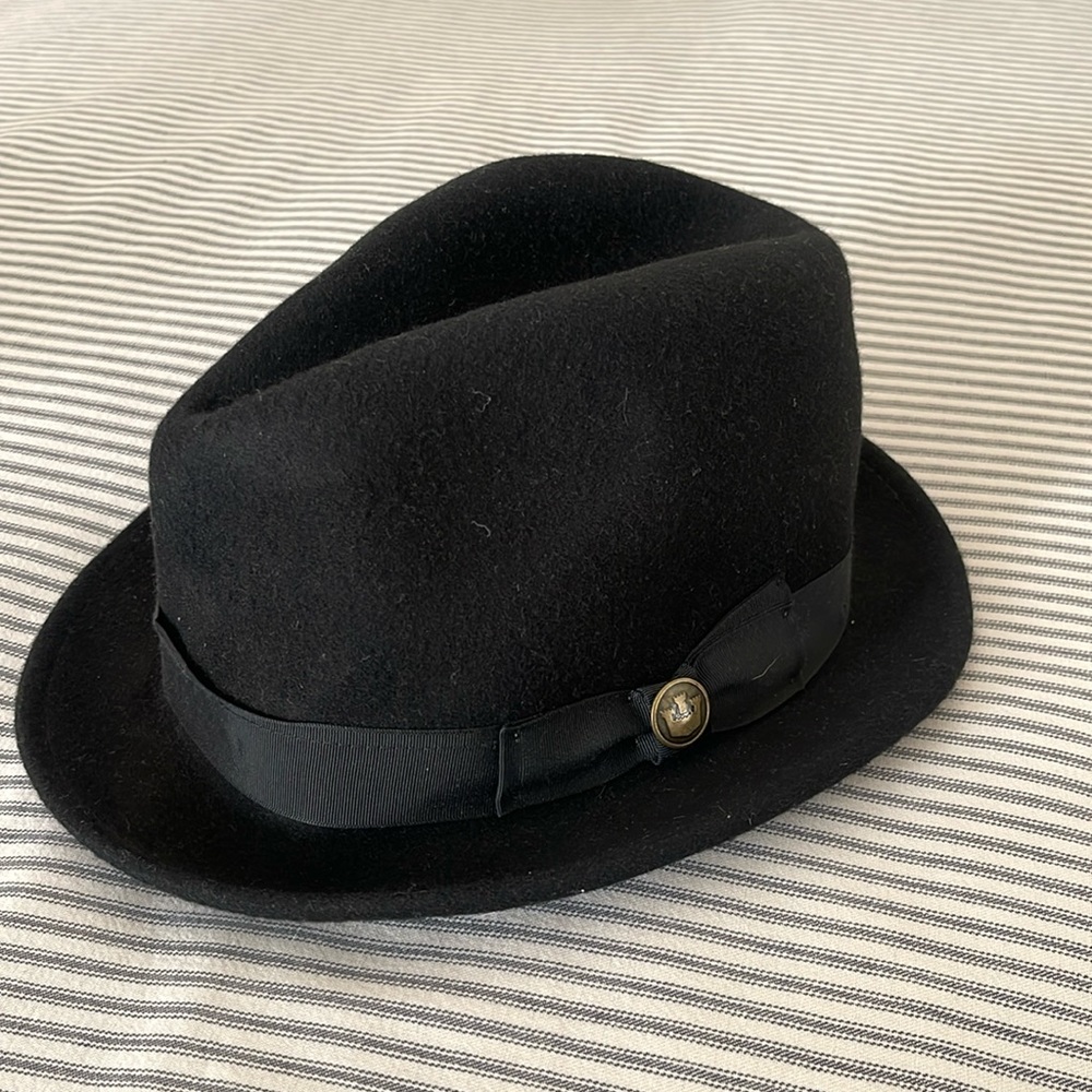 Brand New with no Tags Goorin Hat Black